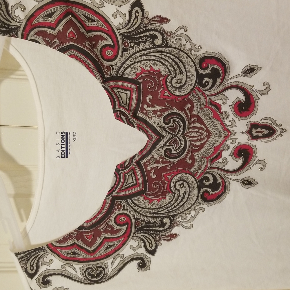 Basic Editions Shirt - Picture 2 of 4